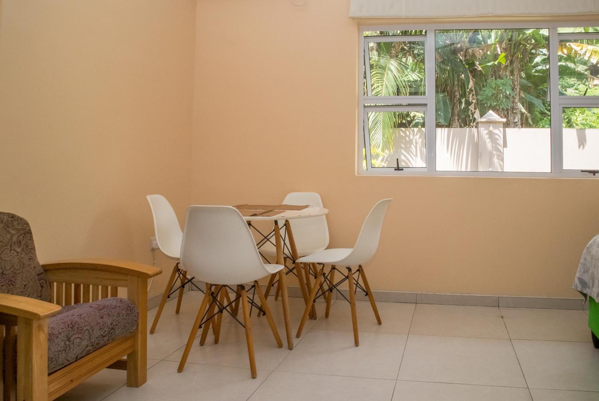 Beau Bassin Inn Baie Lazare  Ngoại thất bức ảnh